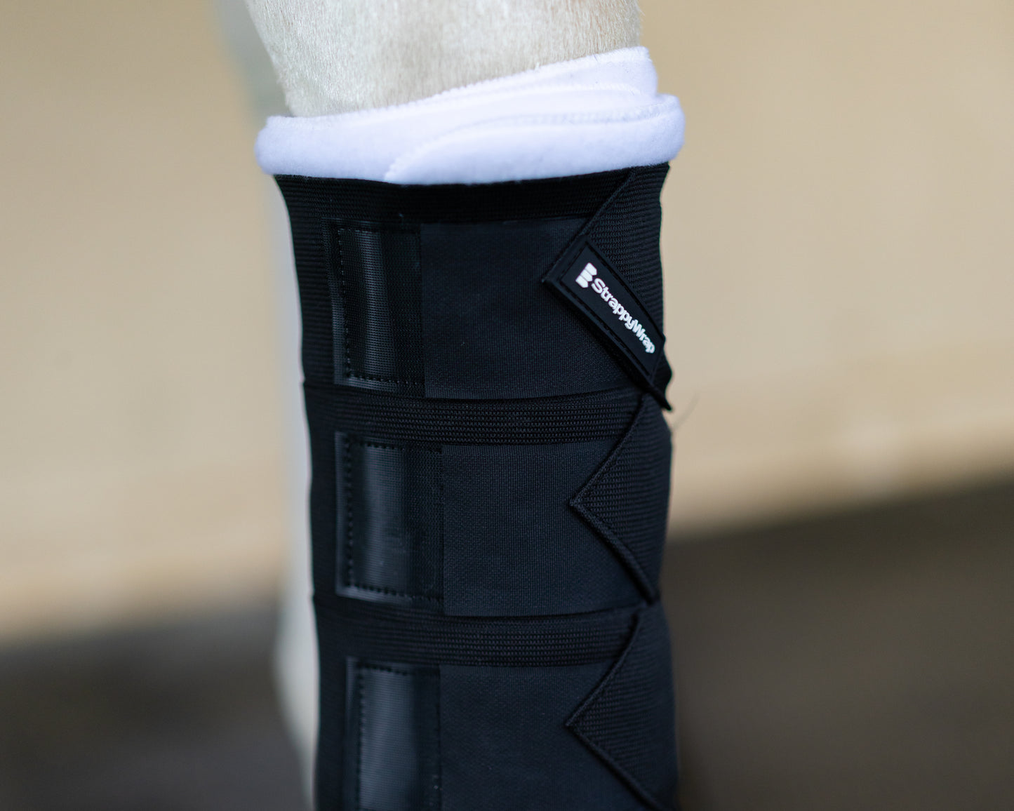 StrappyWrap - The Ultimate Quick Apply Horse Wraps