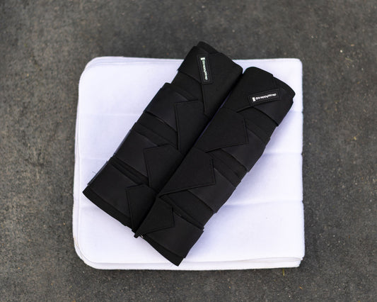StrappyWrap -  The Ultimate Quick Apply Horse Wraps